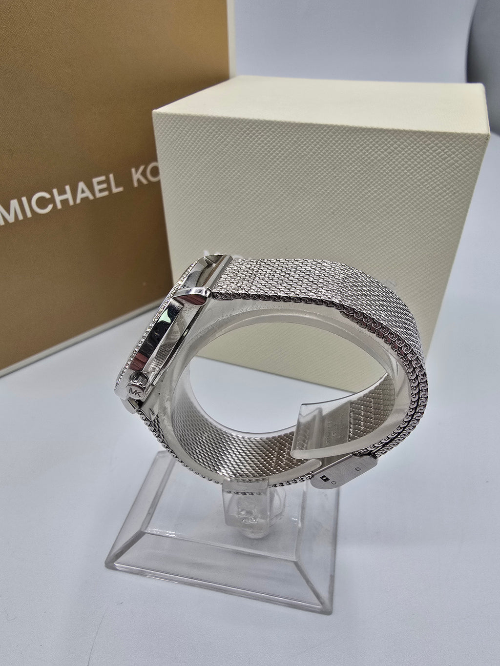 Michael Kors Watch Silver, Grade B