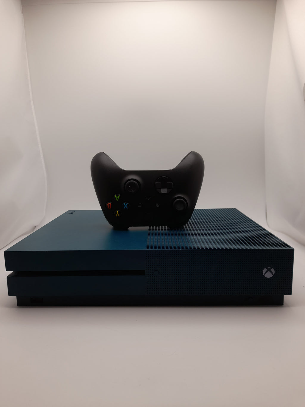 Microsoft Xbox One S 500GB Blue, Grade B