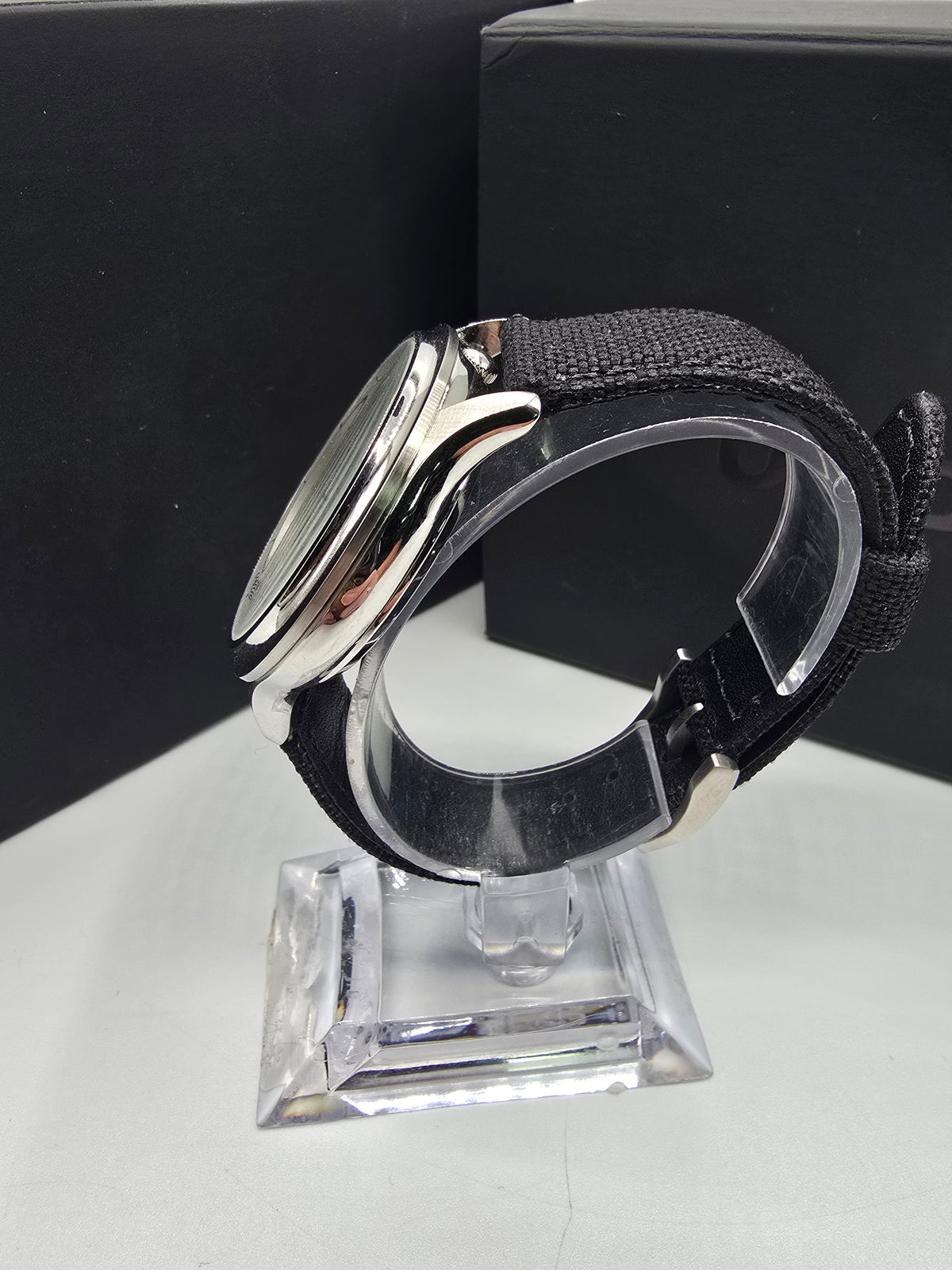 Undone Mens Watch, Grade A