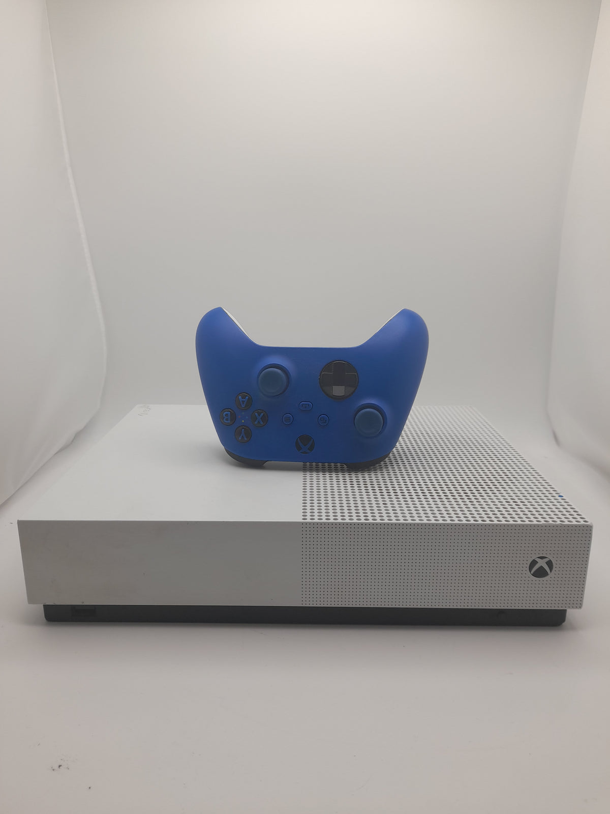 Microsoft Xbox One S 500GB White, Grade B