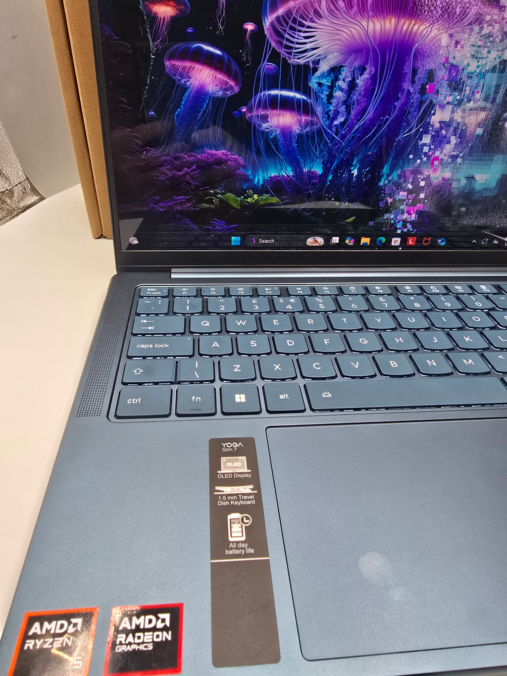 Lenovo Yoga Slim 7 16GB RAM Ryzen 5 Navy Blue, Grade A