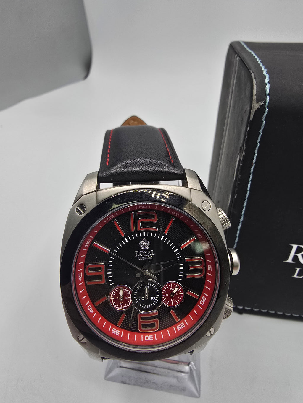 Royal London Gents Watch Black, Grade B