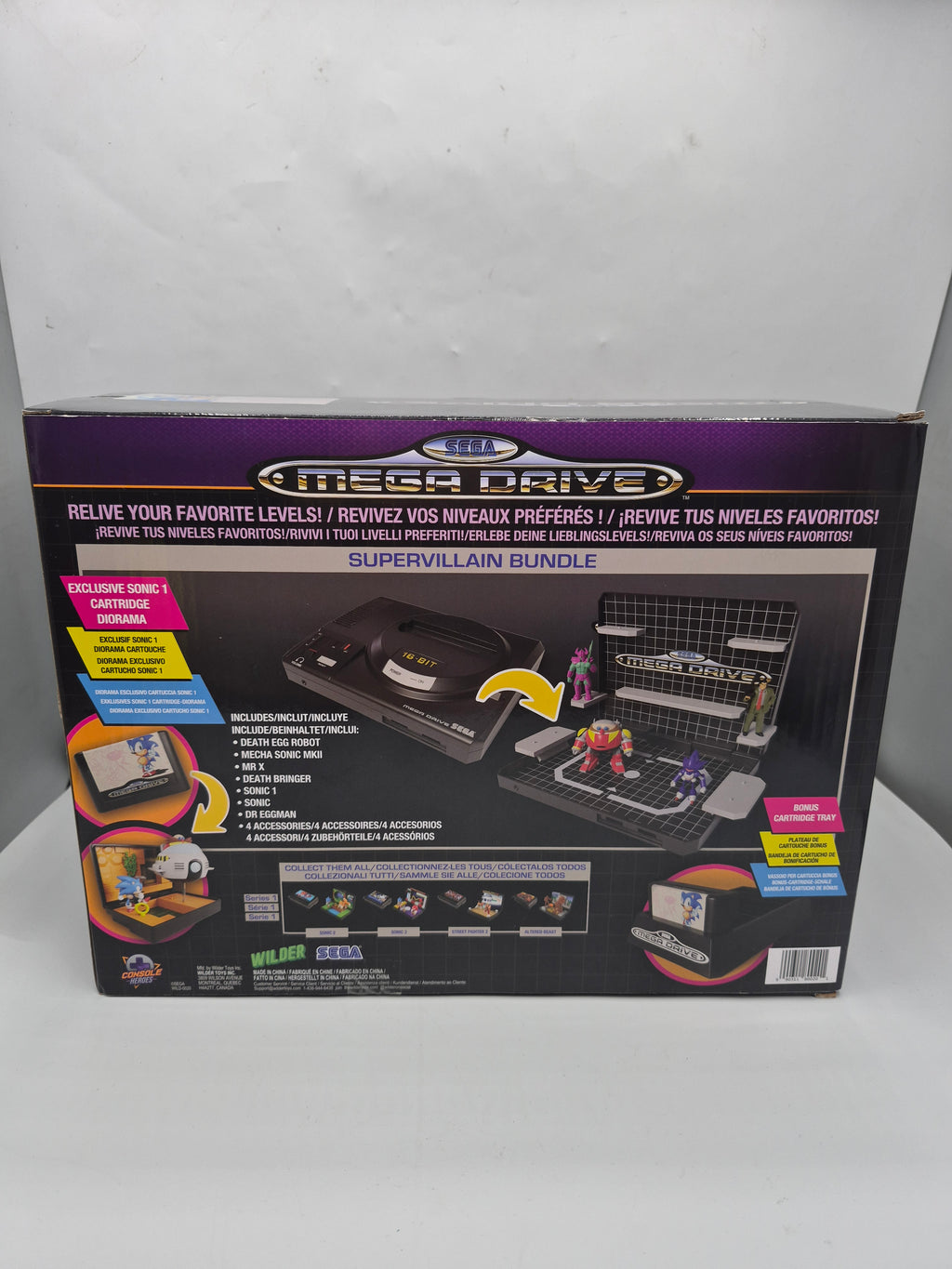 Sega mega drive super villain bundle with 4 dioramas Black, Grade - B