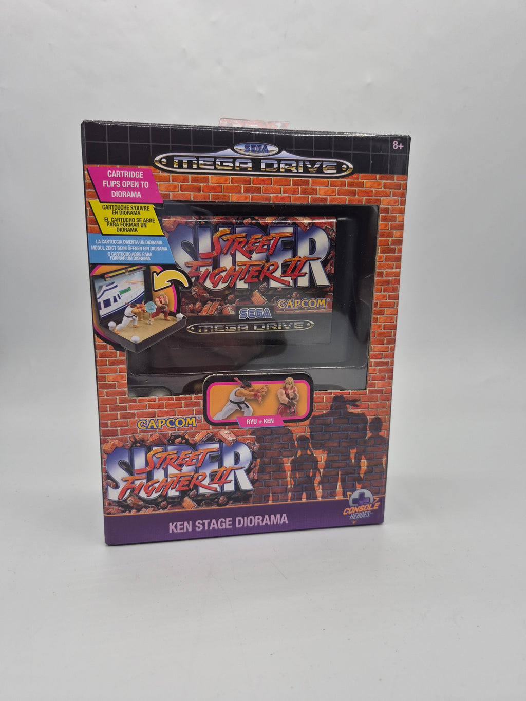 Sega mega drive super villain bundle with 4 dioramas Black, Grade - B