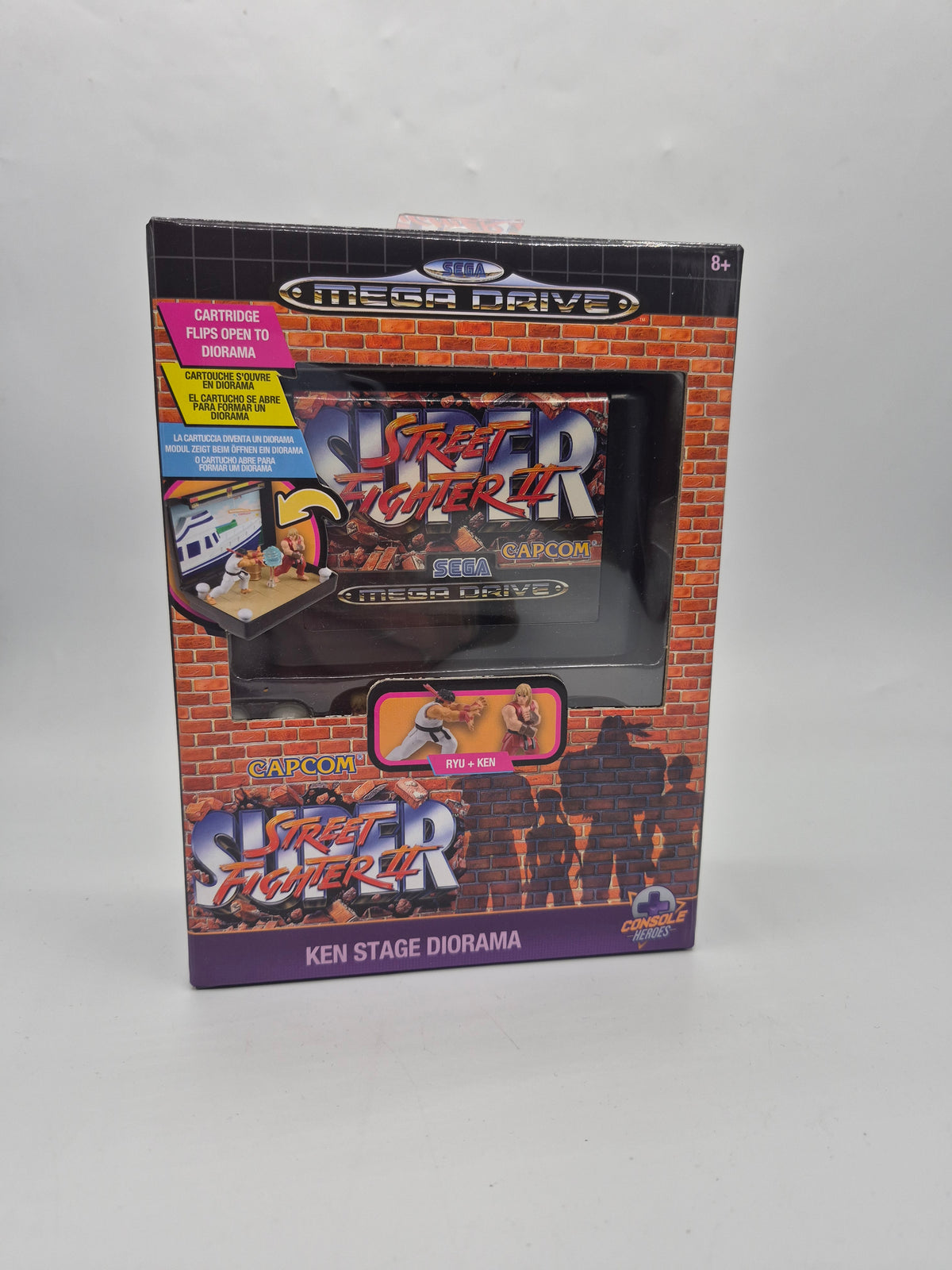 Sega mega drive super villain bundle with 4 dioramas Black, Grade - B