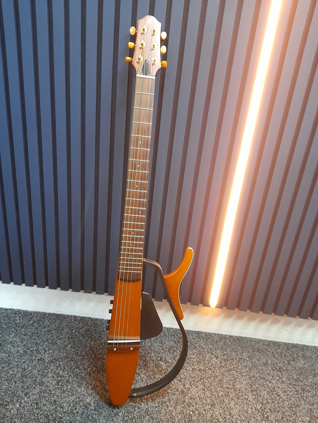 Yamaha Hollow Body Electric Guitar,Grade A