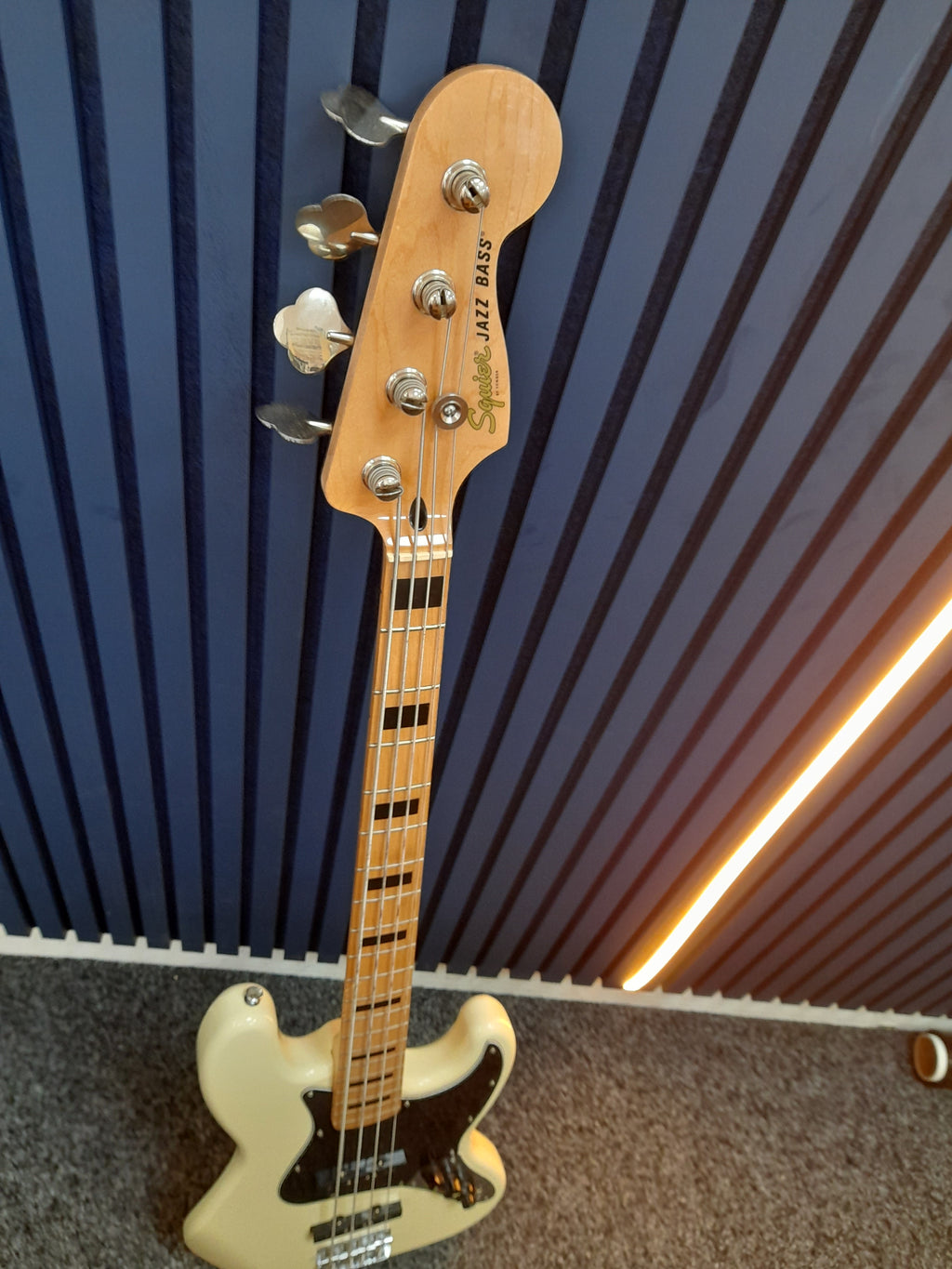 Squirer Jazz Bass,Grade B