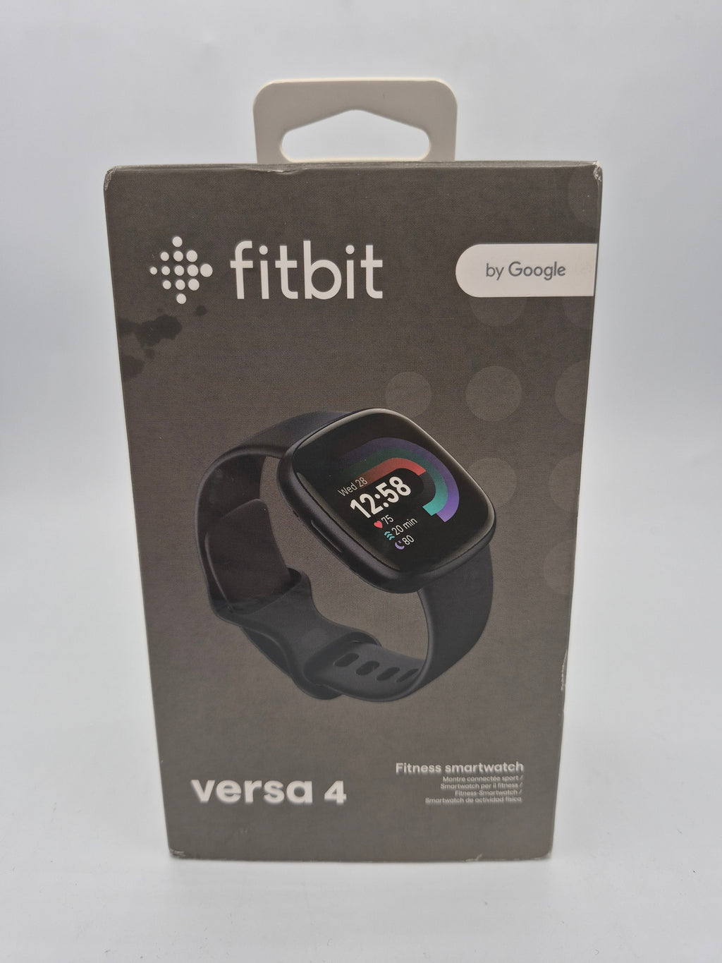 Fitbit Versa 4 boxed Black, Grade - B
