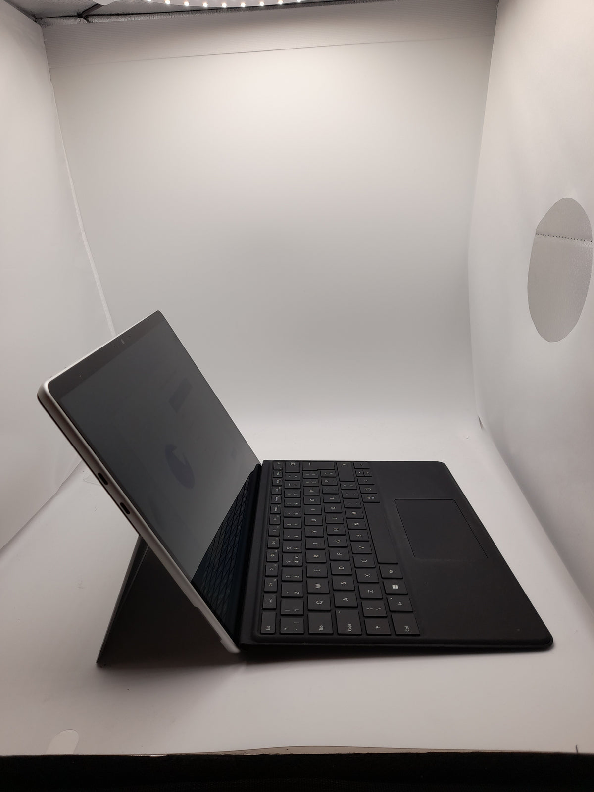 Microsoft Surface Book Pro 9 (12th Gen), Windows 11 , Intel i7 ,16GB RAM ,256GB SSD ,Grade B