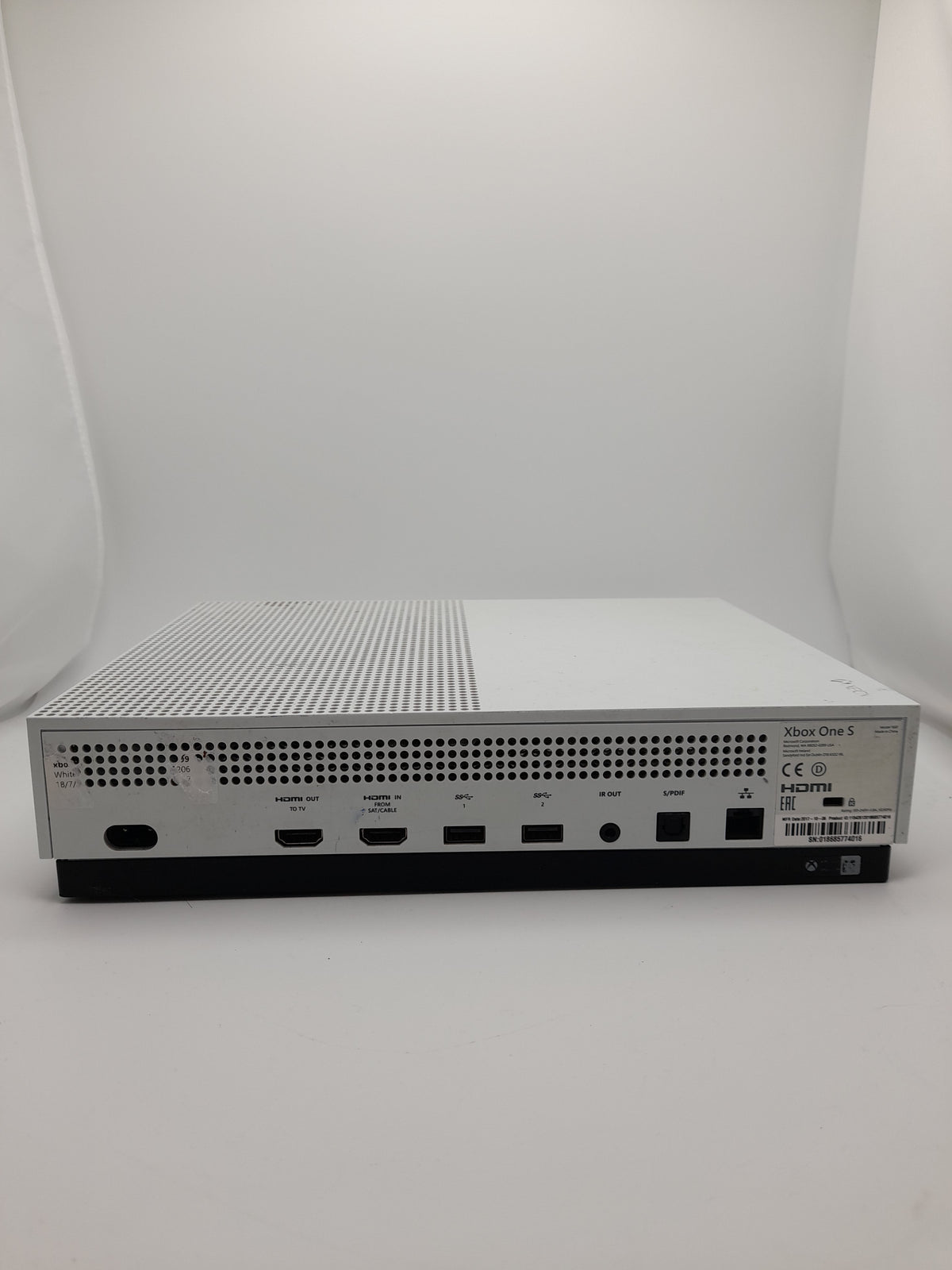Microsoft Xbox One S 500GB White, Grade B