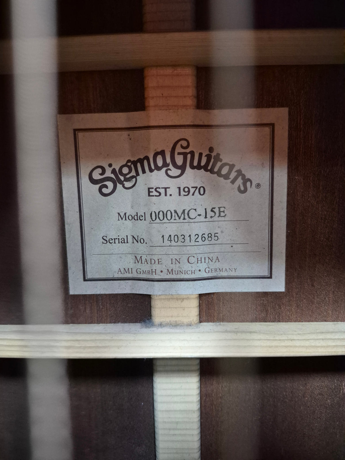 Sigma 000M-15E Electro Acoustic Guitar Brown, Grade B