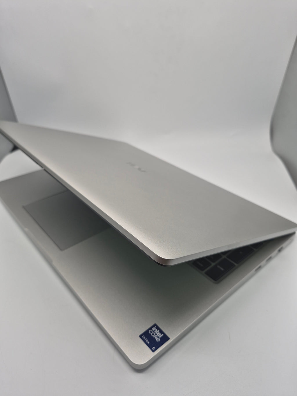 Dell Pro 16 512GB Laptop Silver, Grade B