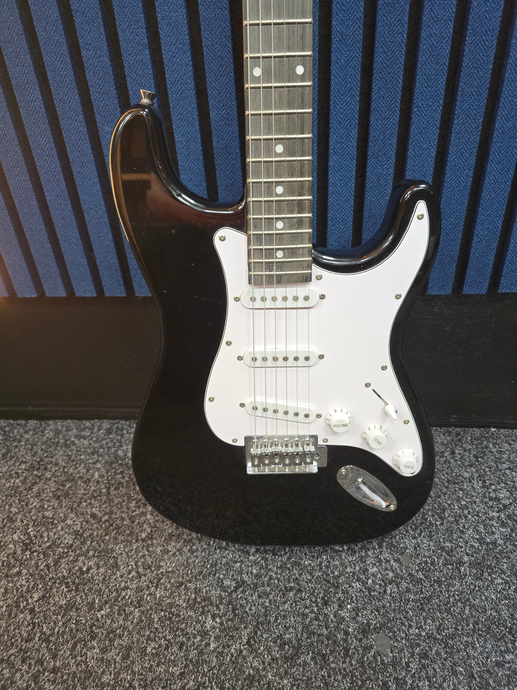RockJam electric guitar, Grade B