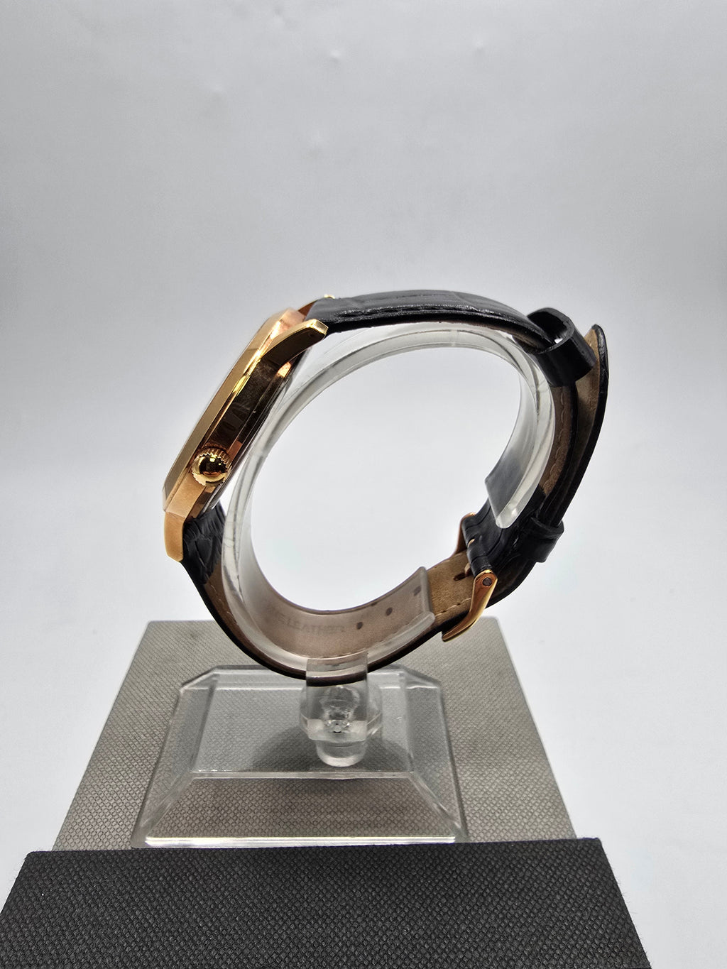 Guess Watch, Grade A