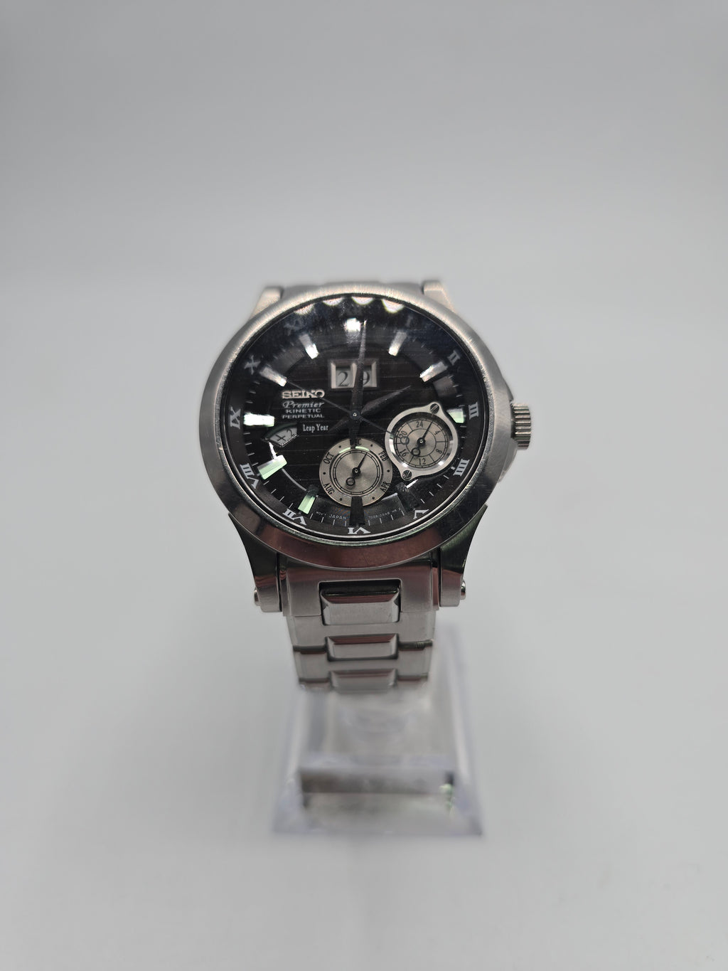 Seiko Premier Kinetic Calender Watch, Grade C
