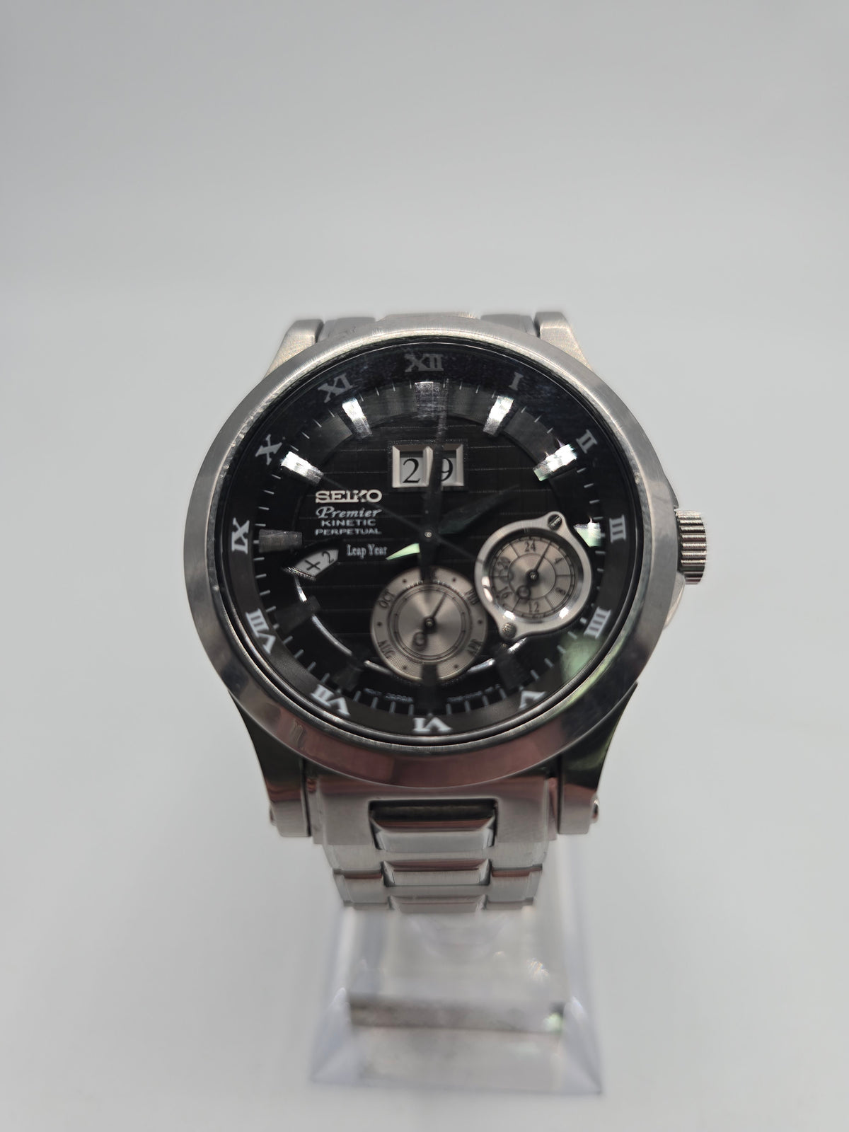 Seiko Premier Kinetic Calender Watch, Grade C
