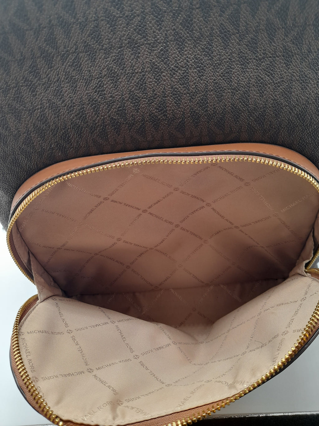 Michael Kors Jaycee Logo Backpack,Grade B