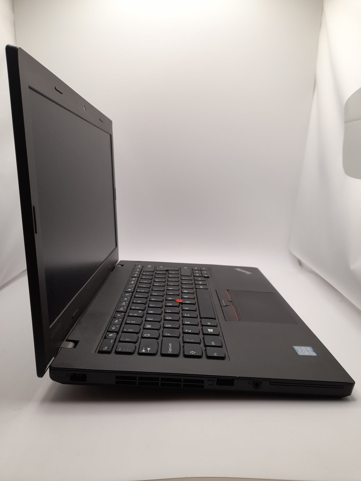 Lenovo Thinkpad ,Windows 11 Pro Education, 128GB SSD , 4GB RAM,Intel Pentium -Grade c