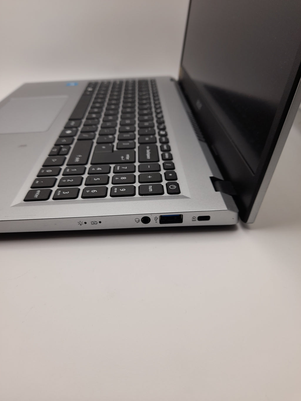 Acer Apire Go 15 Laptop,Windows 11 Home,Intel N100 ,4GB RAM, 128GB SSD -Grade B