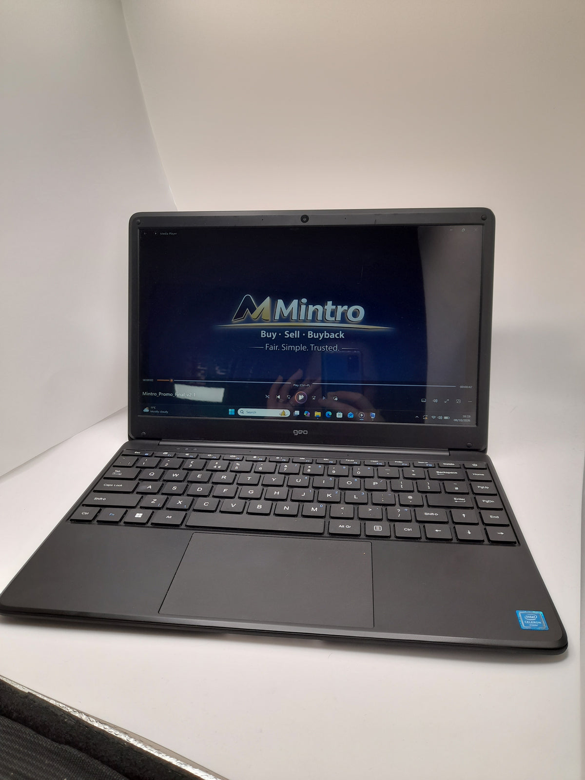 GeoBook 140 ,Windows 11 Home, Intel celeron ,4GB RAM,64GB SSD-Grade C
