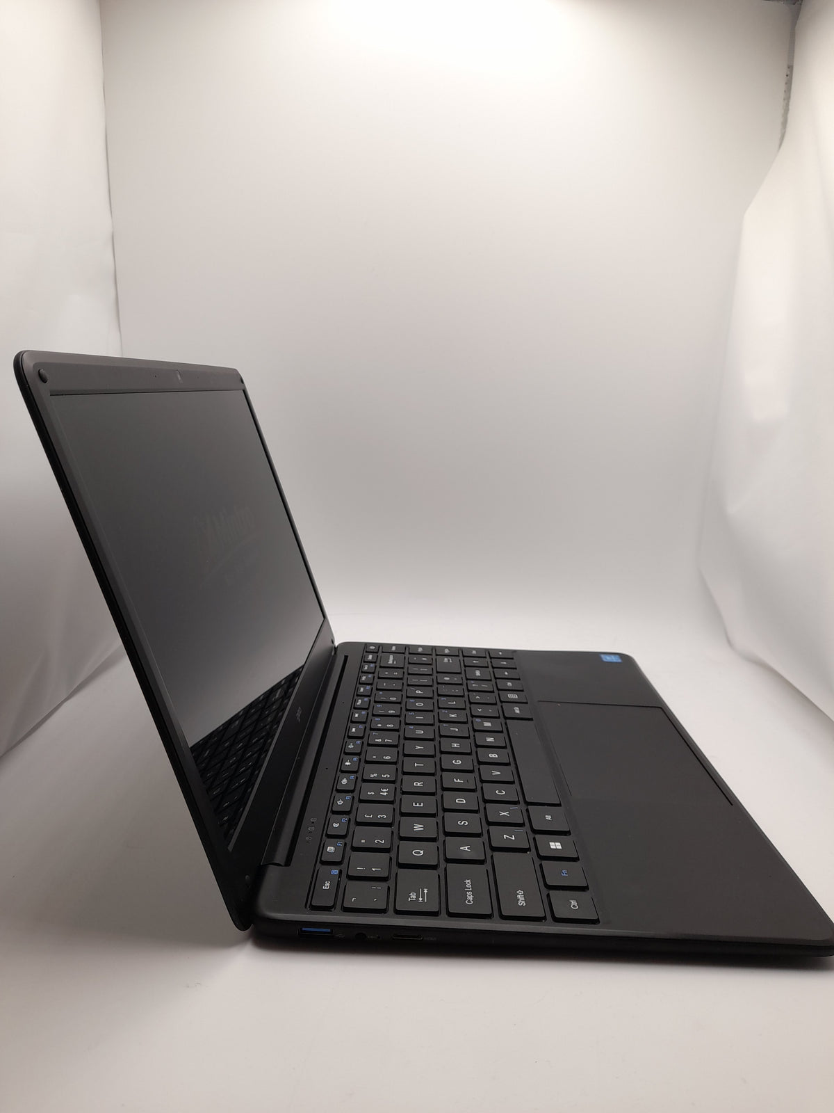GeoBook 140 ,Windows 11 Home, Intel celeron ,4GB RAM,64GB SSD-Grade C