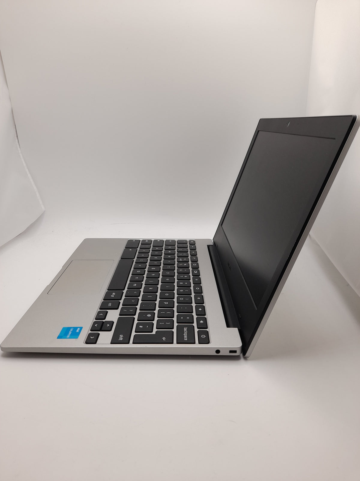 Samsung Chromebook , Intel Celeron ,128GB SSD, 4GB RAM-Grade B
