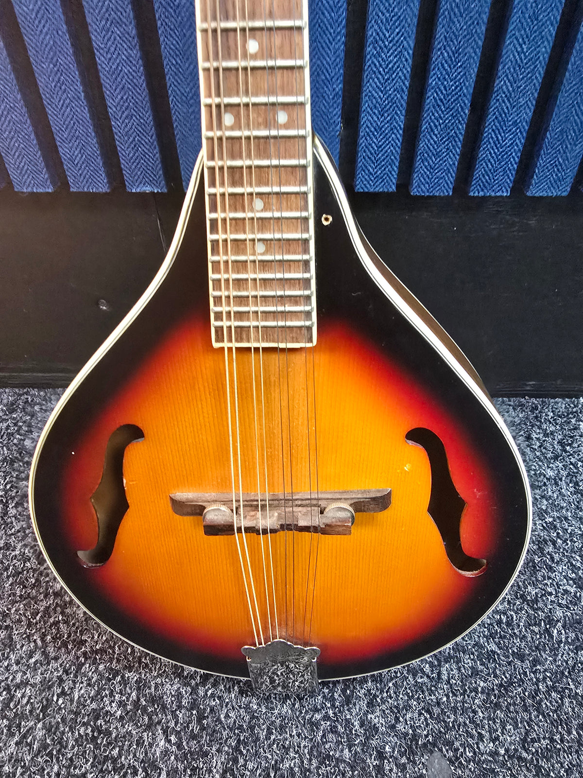 Boston Mandolin, Grade B