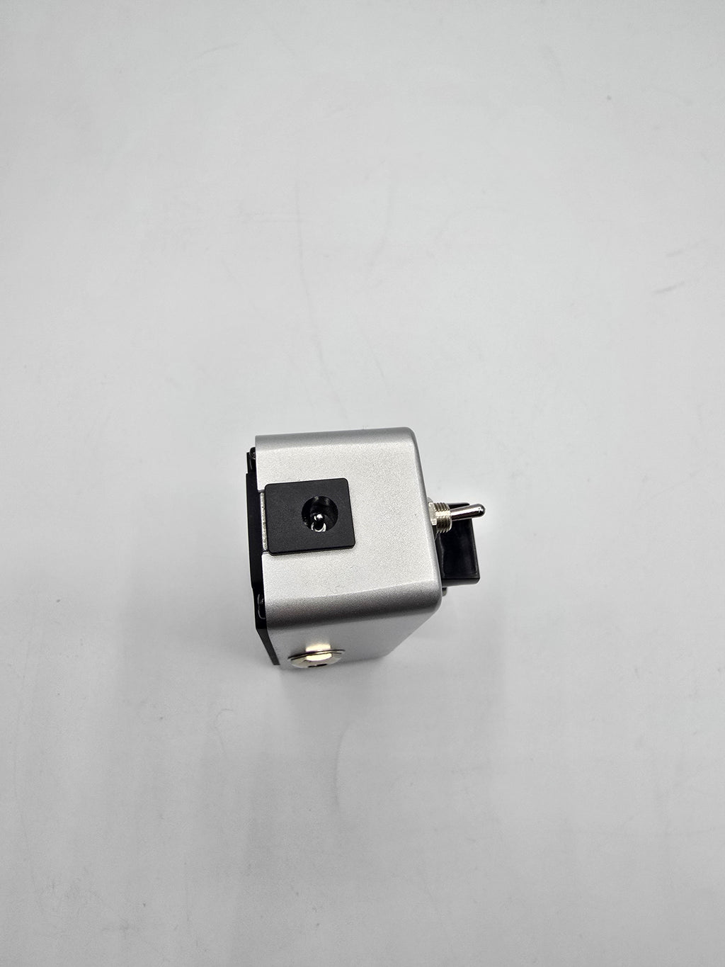 Mooer Noise Killer Noise Gate Pedal Silver, Grade B