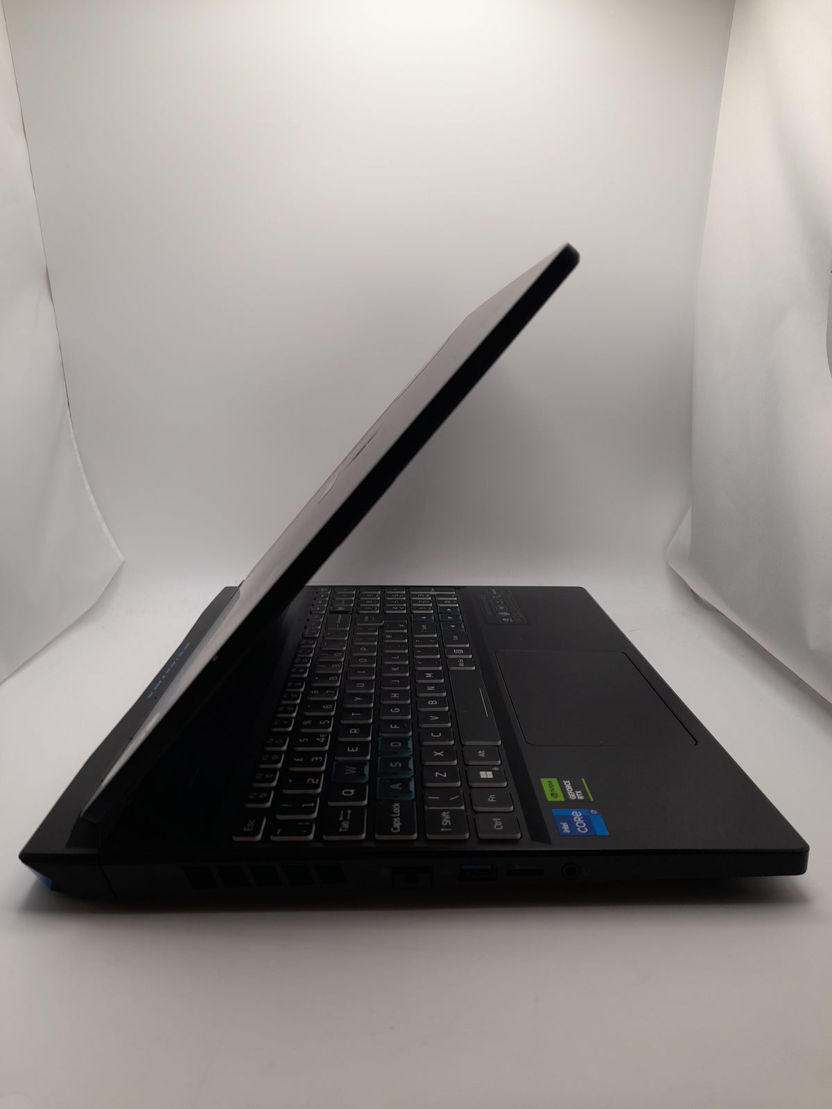 Predator Helios Neo 16 Gaming Laptop, Windows 11 ,1TB SSD ,16GB RAM ,13th gen i7 ,Grade B