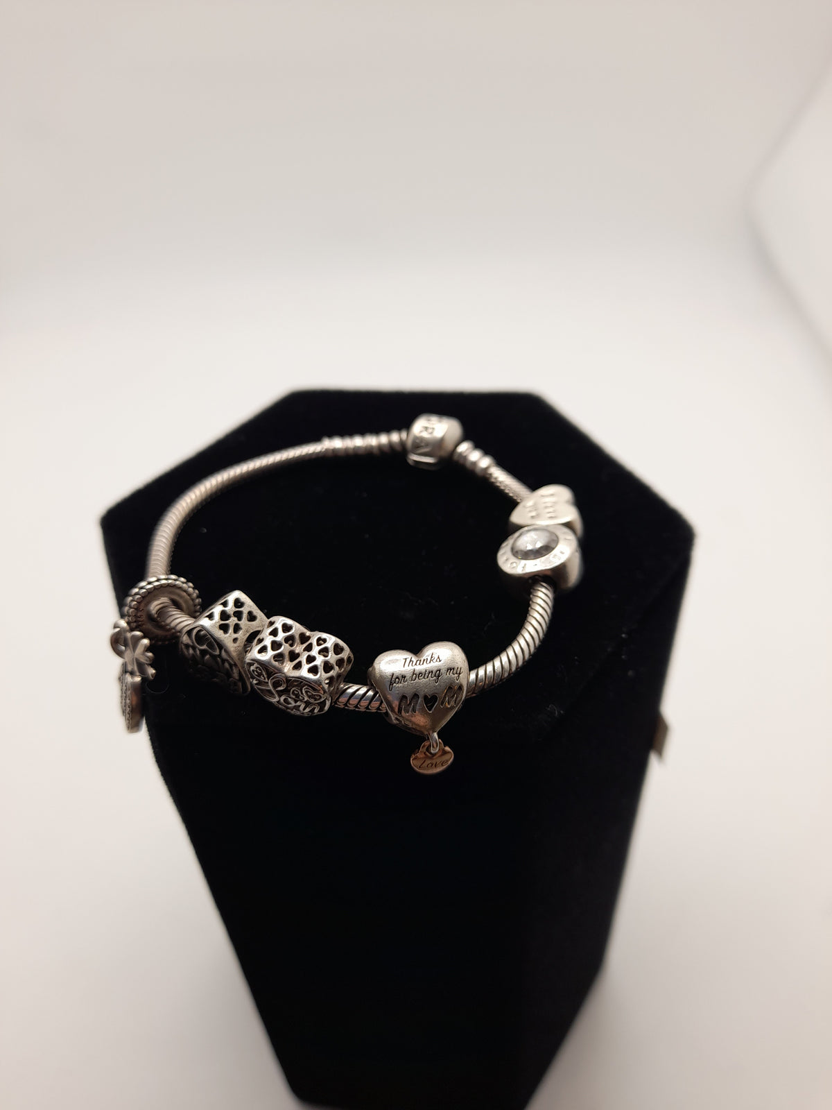 Pandora Charm Braclet With 9 Charms - Grade B