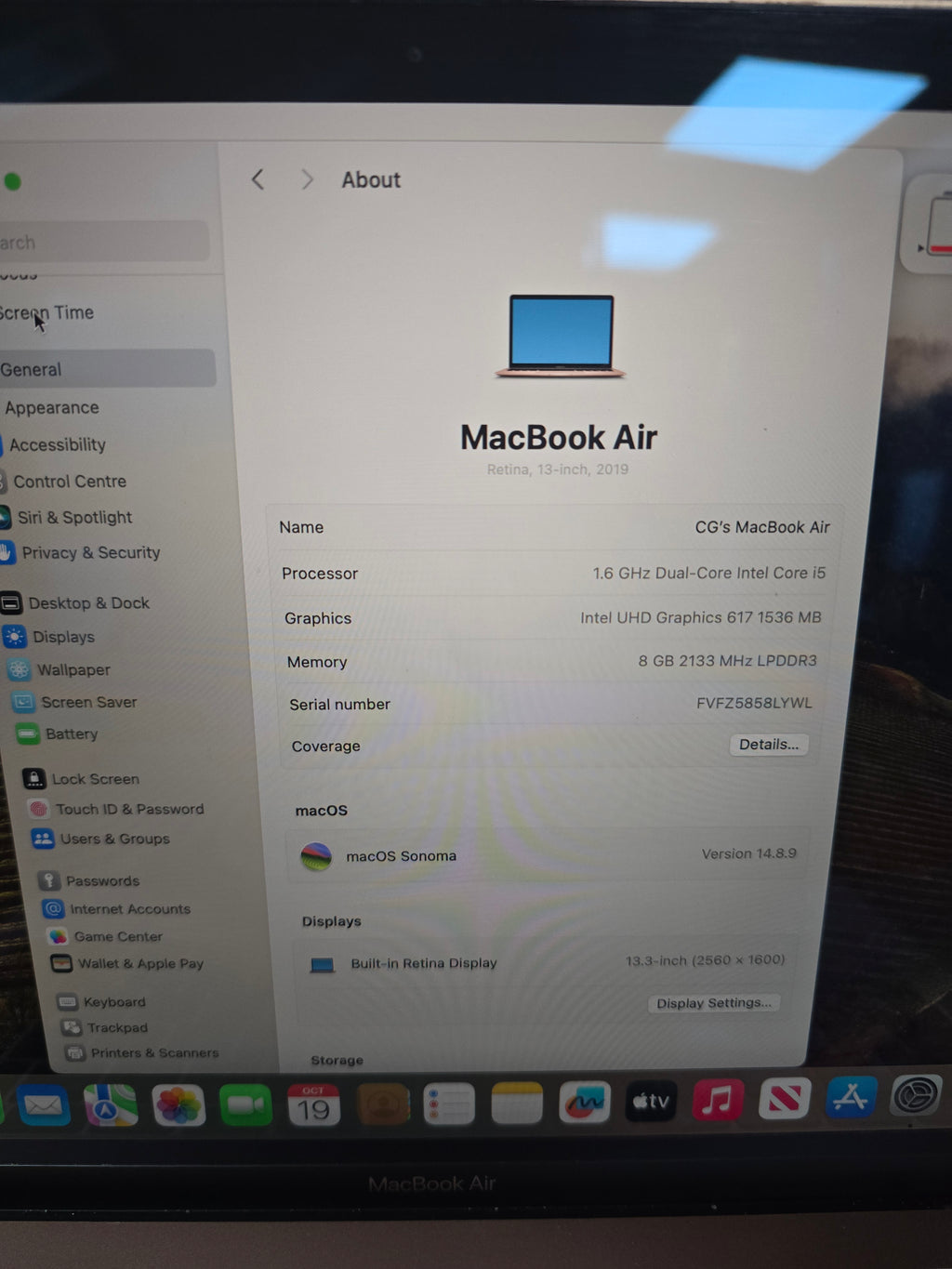 Apple Macbook Air 13" core i5 8GB RAM 256GB SSD Gold, Grade B