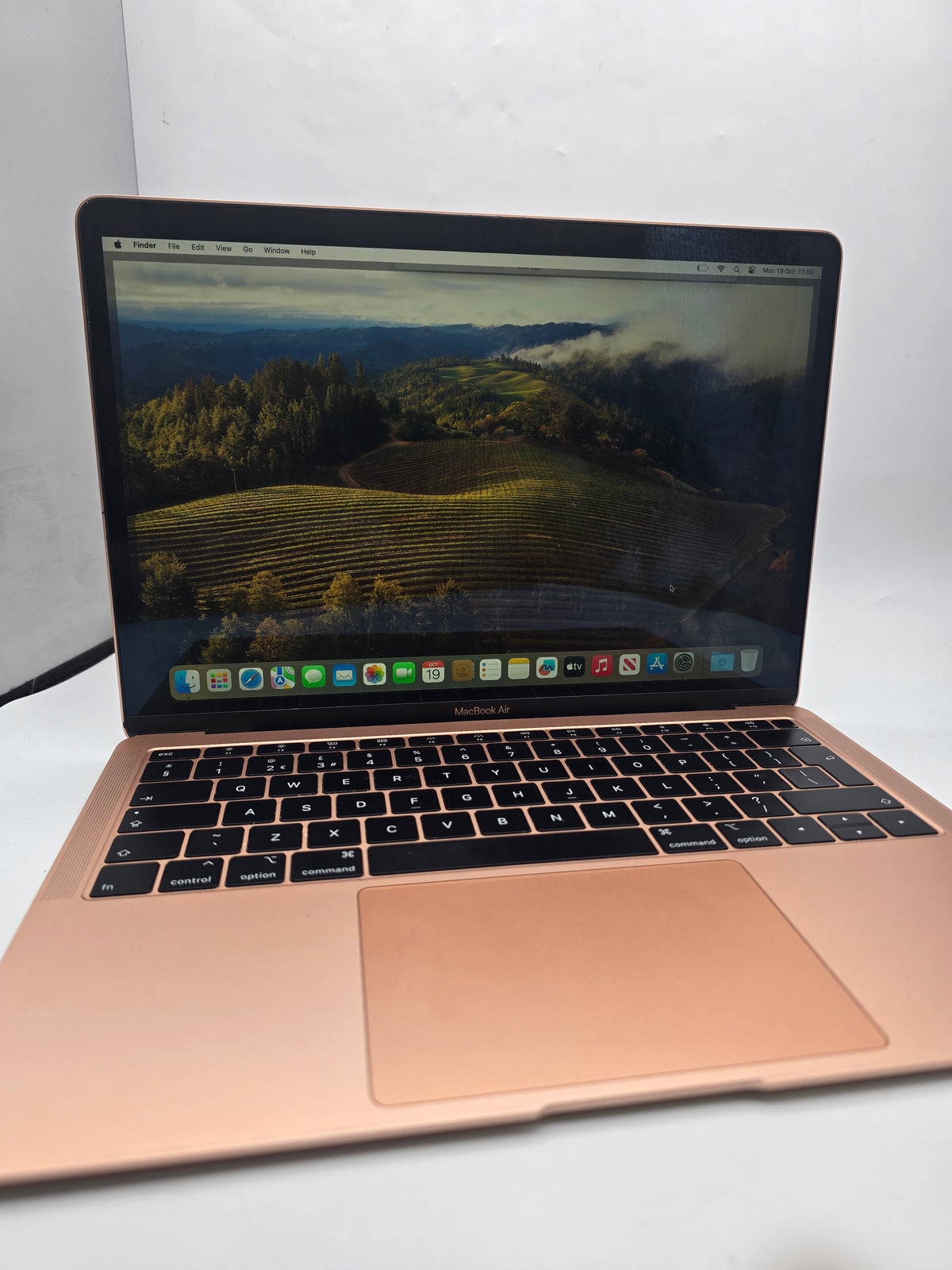 Apple Macbook Air 13" core i5 8GB RAM 256GB SSD Gold, Grade B