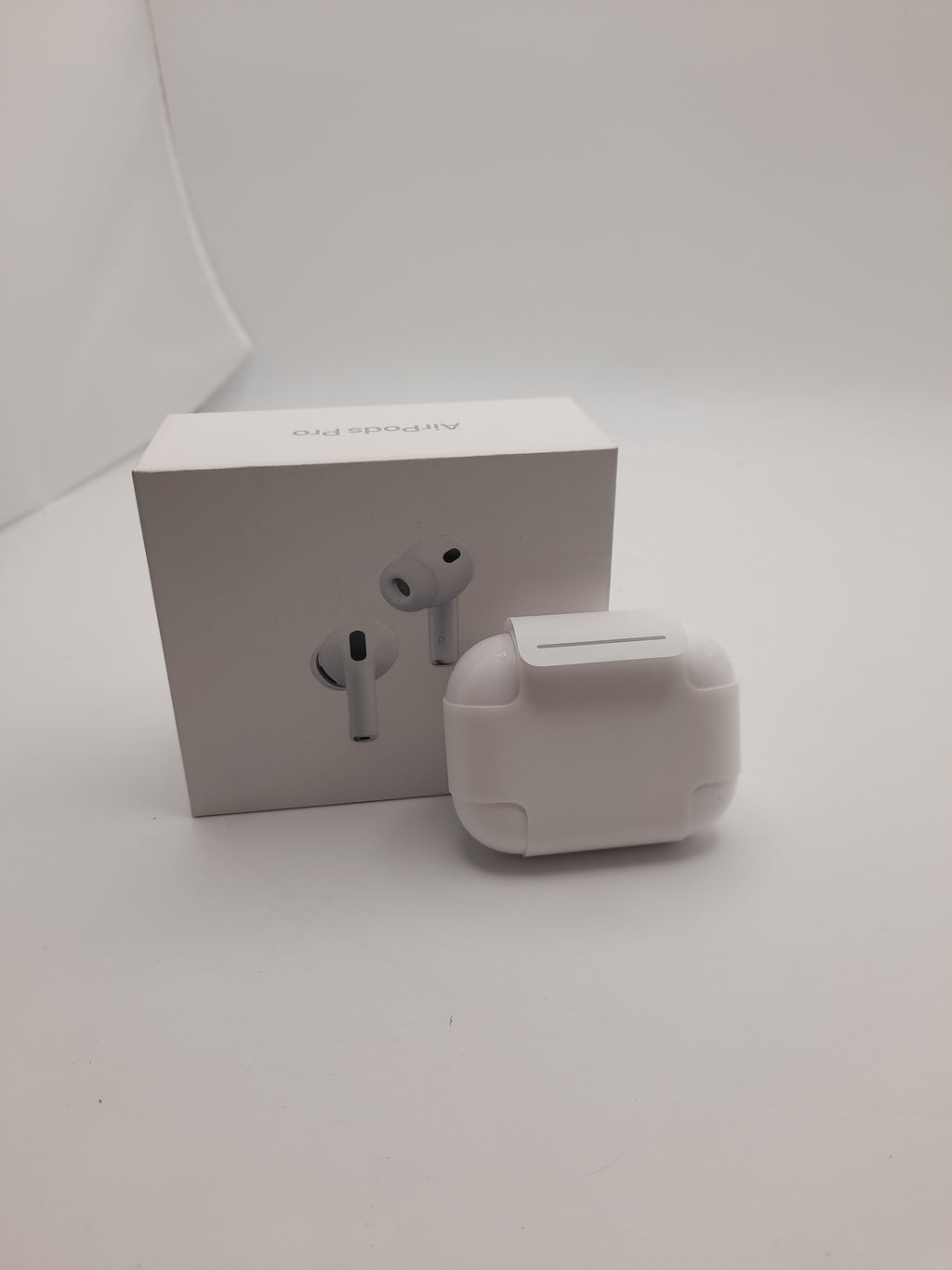 Apple Airpod Pro 3 , White , Boxed, Grade A
