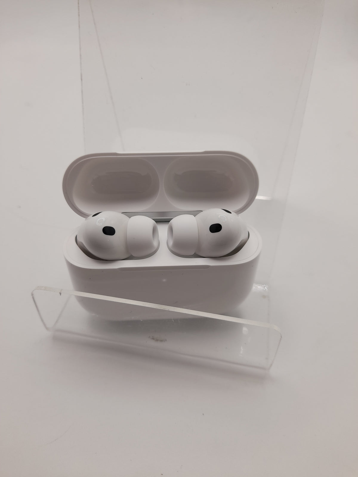 Apple Airpod Pro 3 , White , Boxed, Grade A