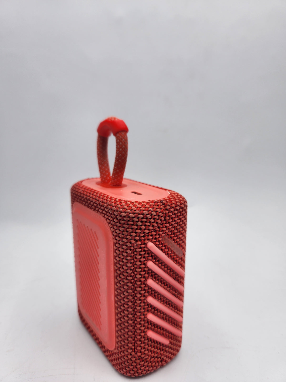 JBL GO3 Bluetooth speaker Red, Grade B