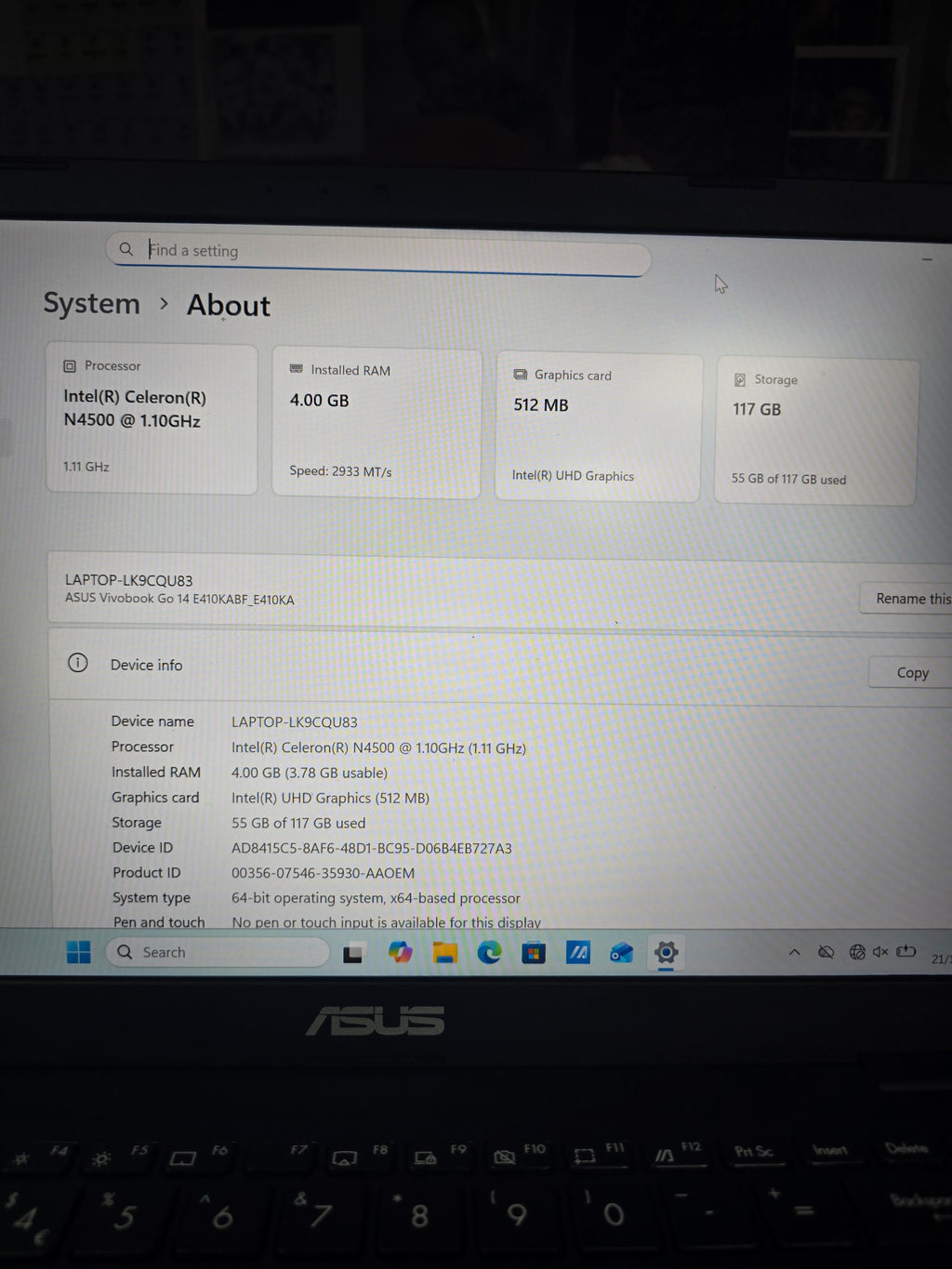 Asus Vivobook Go 4GB Ram 128GB SSD  Windows 11 Black, Grade B