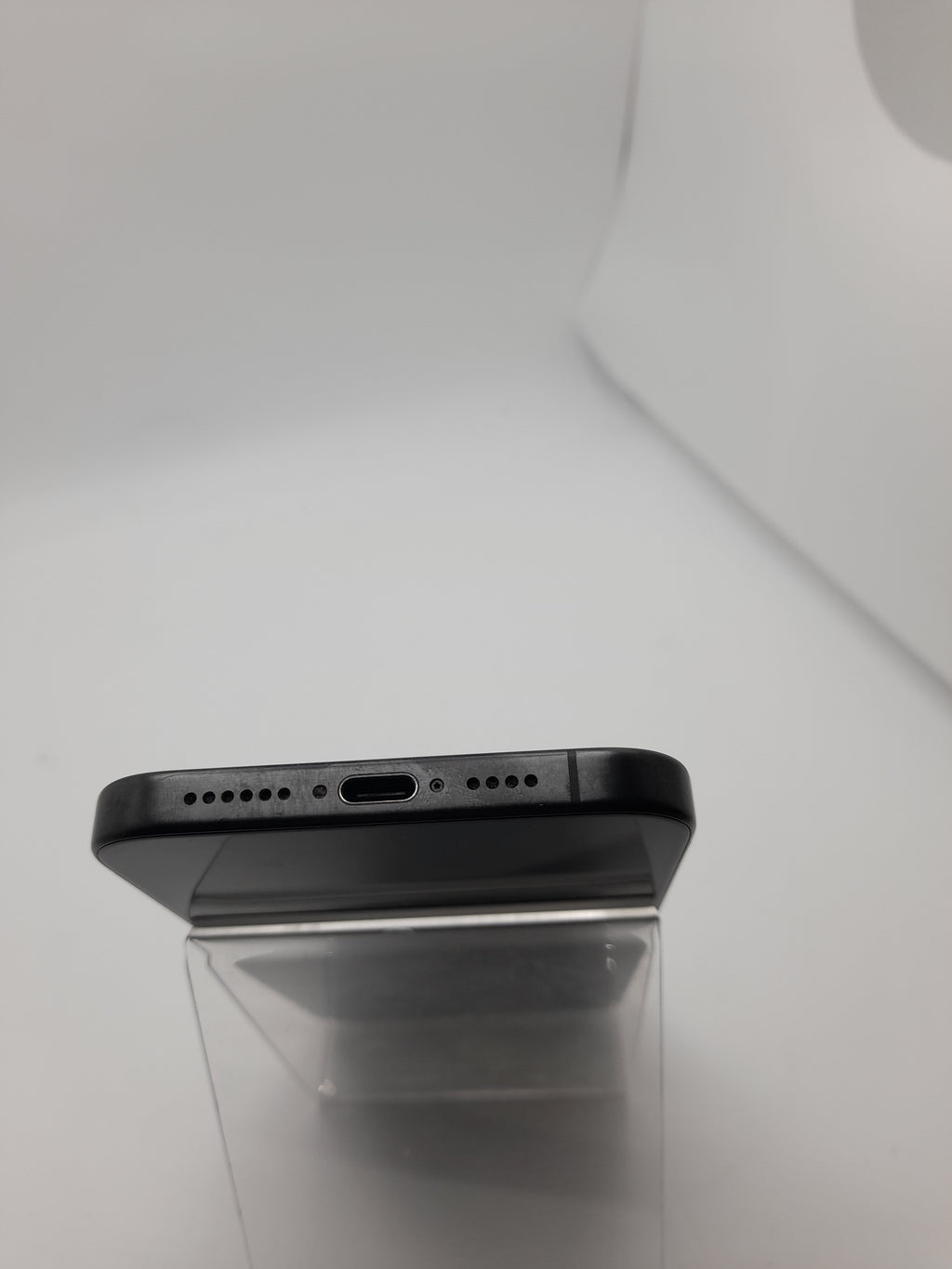 Apple iPhone 15 Pro Max 256GB Black Titanium, Grade B