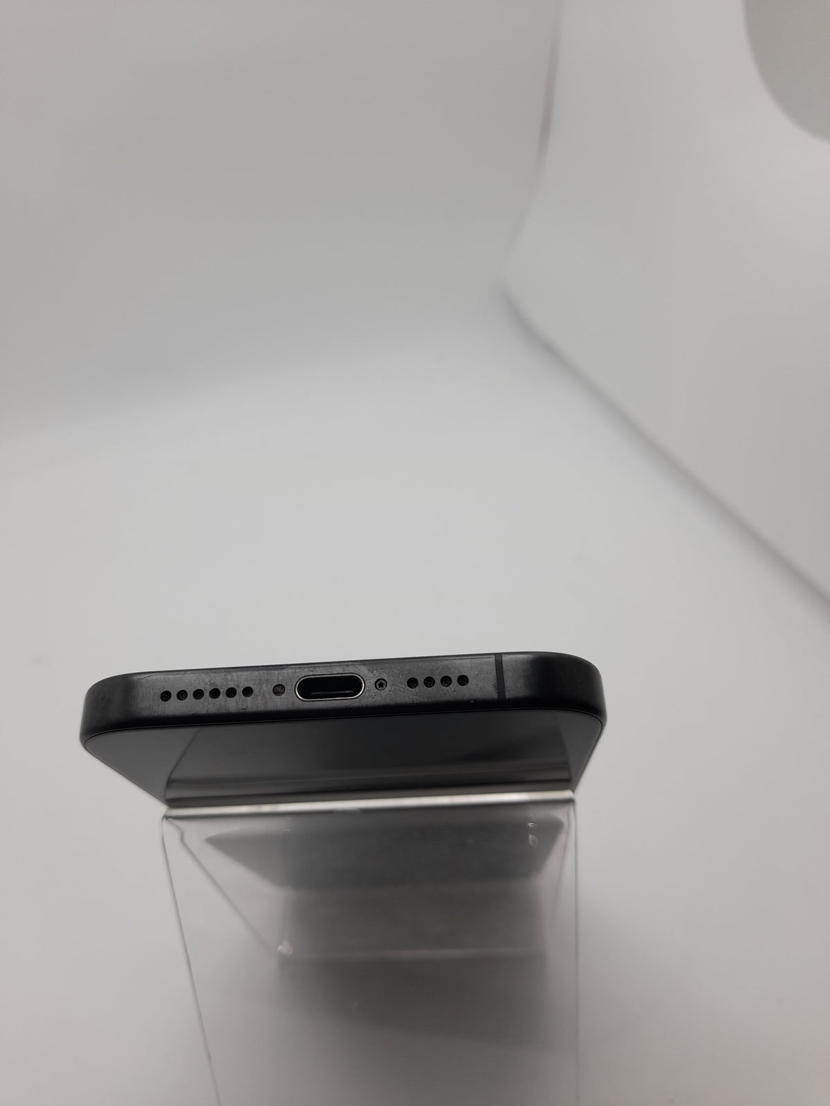 Apple iPhone 15 Pro Max 256GB Black Titanium, Grade B