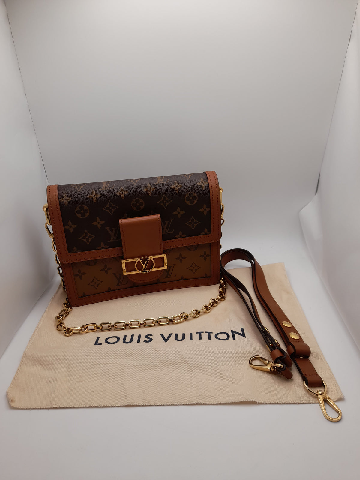 Louis Vuitton Dauphine Bag , Grade B