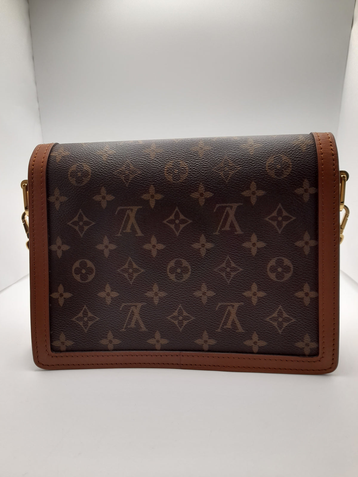 Louis Vuitton Dauphine Bag , Grade B