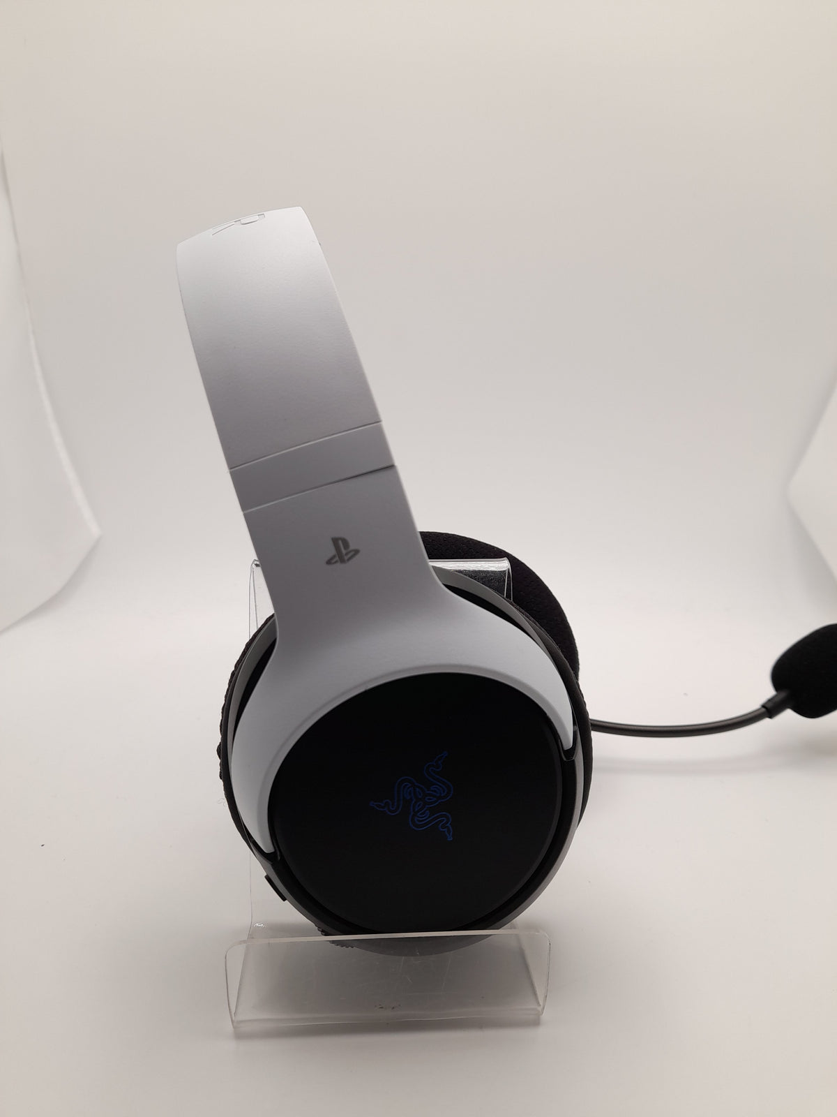 Razer Kaira Hyperspeed Wireless Multi-Platform Headphones, Grade A