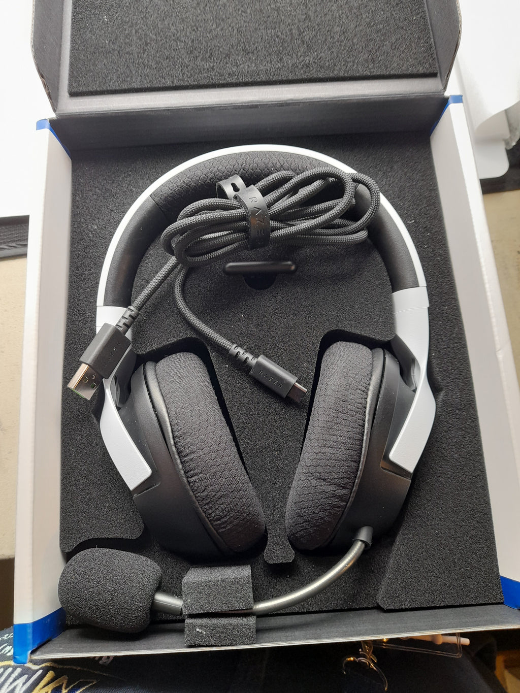 Razer Kaira Hyperspeed Wireless Multi-Platform Headphones, Grade A