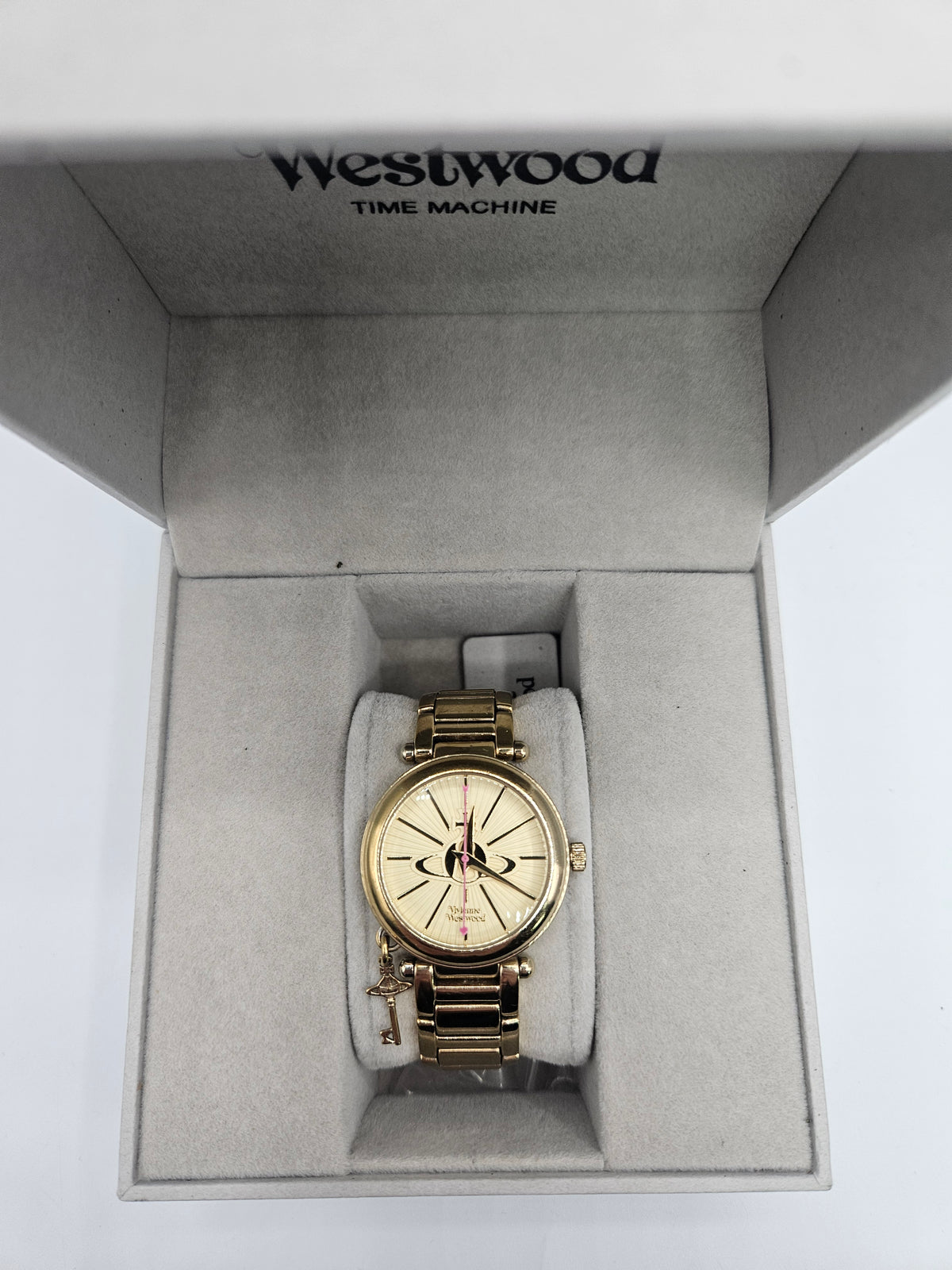 Vivienne Westwood kensington ladies watch Gold, Grade B
