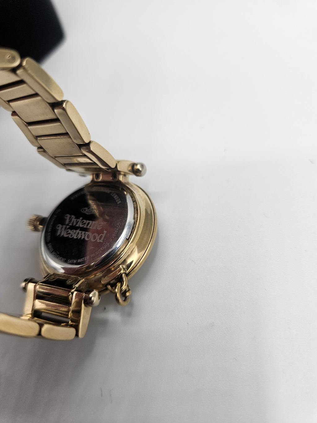 Vivienne Westwood kensington ladies watch Gold, Grade B