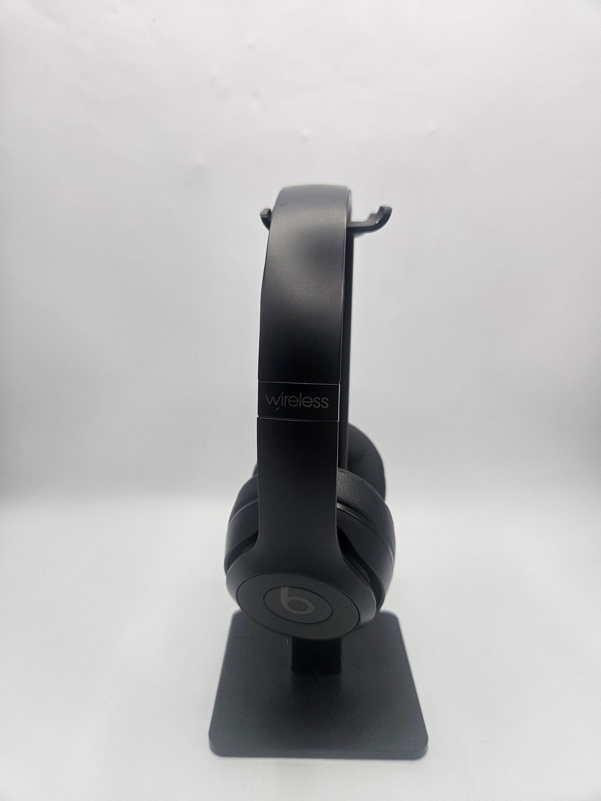Beats solo 3 Black, Grade B