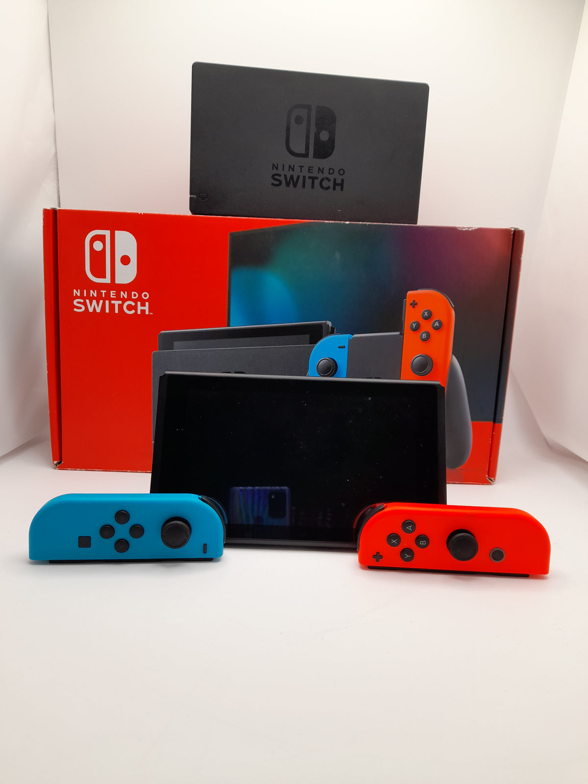 Nintendo Switch 32GB Red and Blue, Grade A