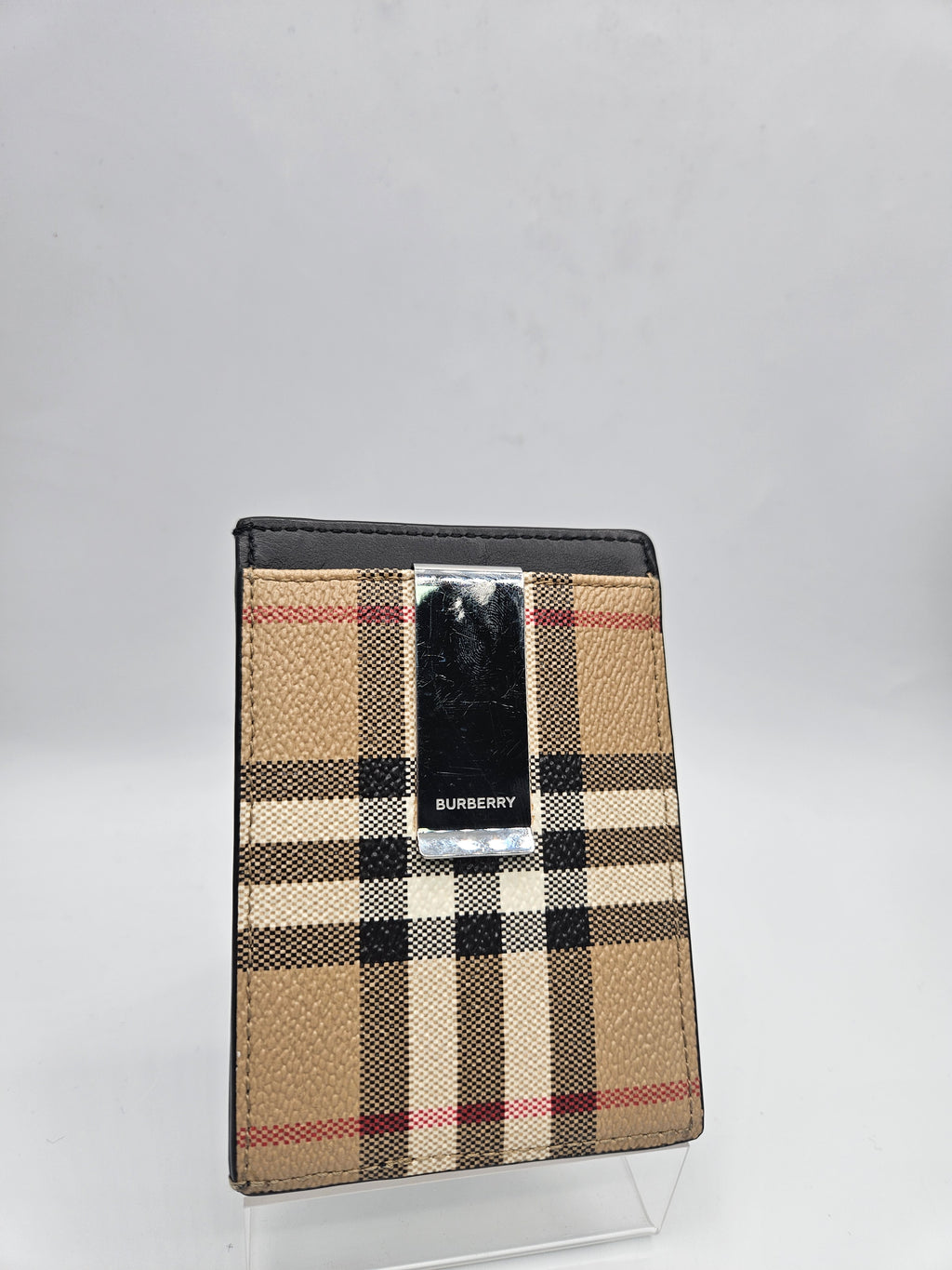 Burberry money clip card holder Beige, Grade B