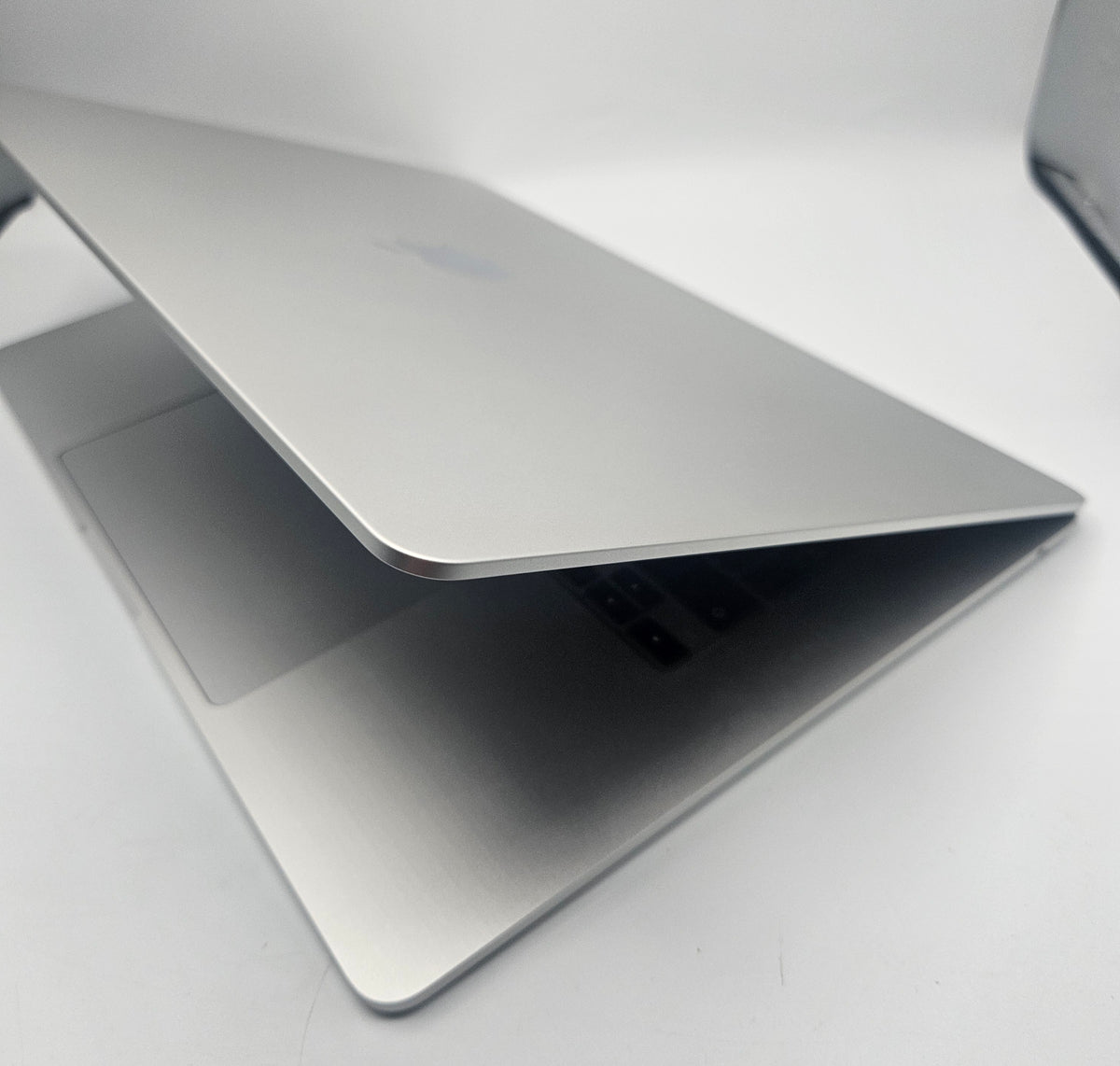 Apple MacBook Air M4 chip 2025 Silver, Grade B