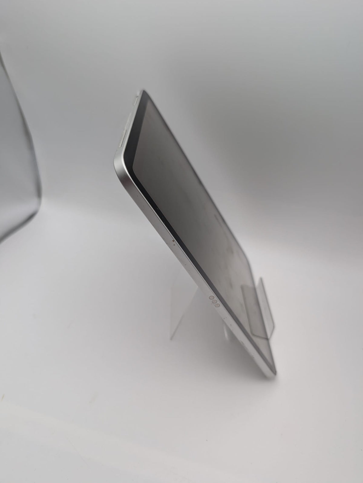 Apple iPad (10th gen) 64GB Silver, Grade C
