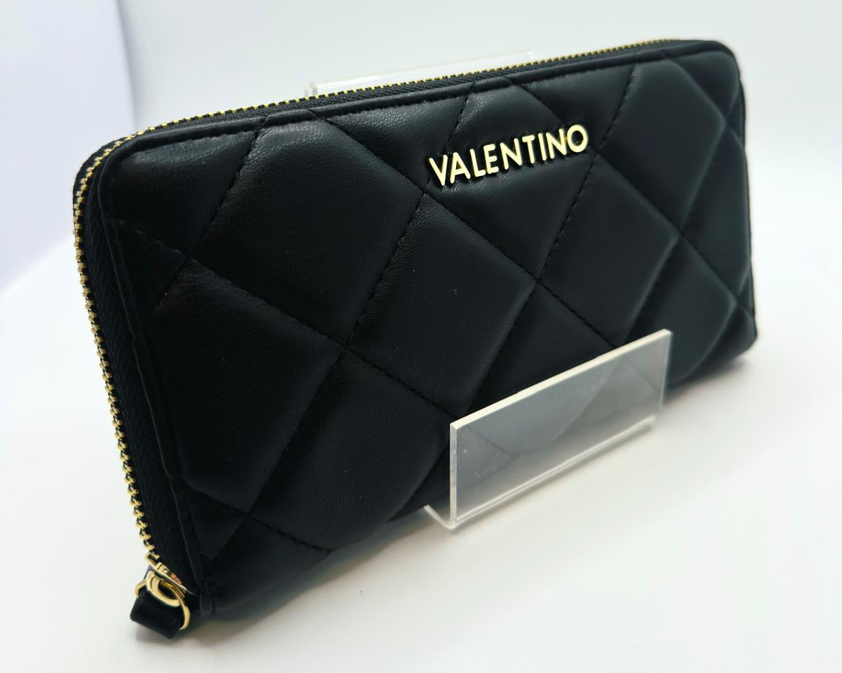 Valentino Black Purse, Grade A